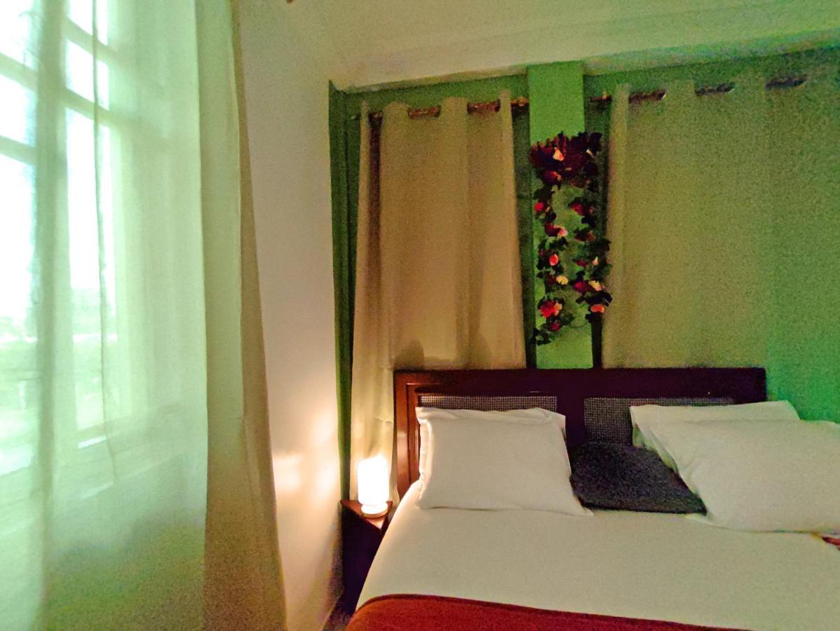 Hotel Ellisa Hospitality And Spa Accra Esterno foto
