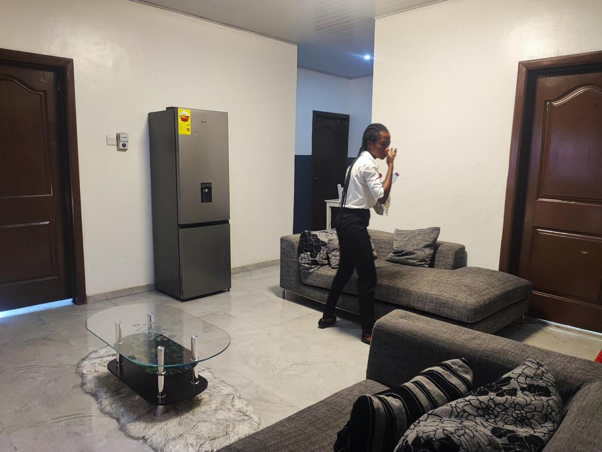 Hotel Ellisa Hospitality And Spa Accra Esterno foto